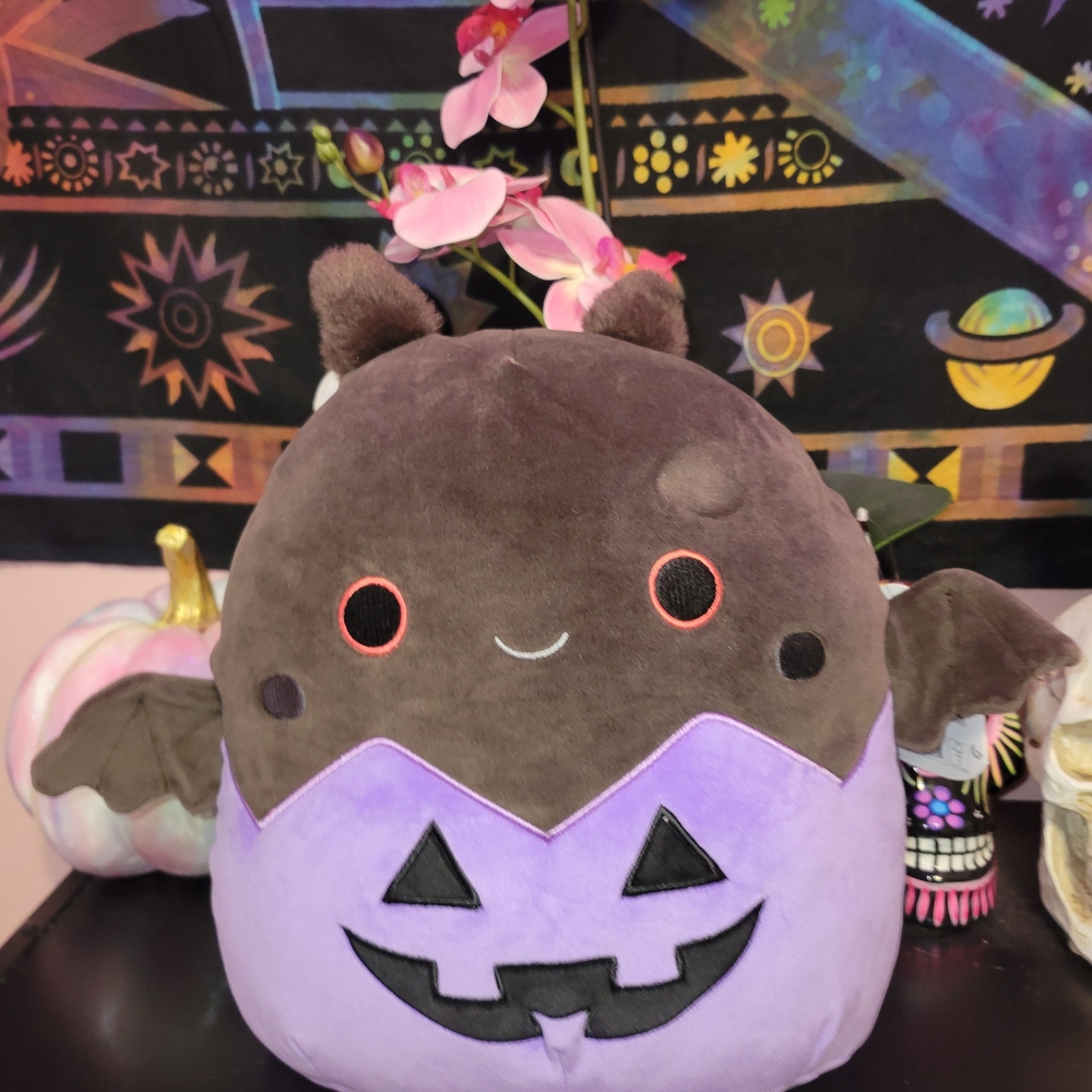 Perkin 2025 Halloween Squishmallow Bat Pumpkin
